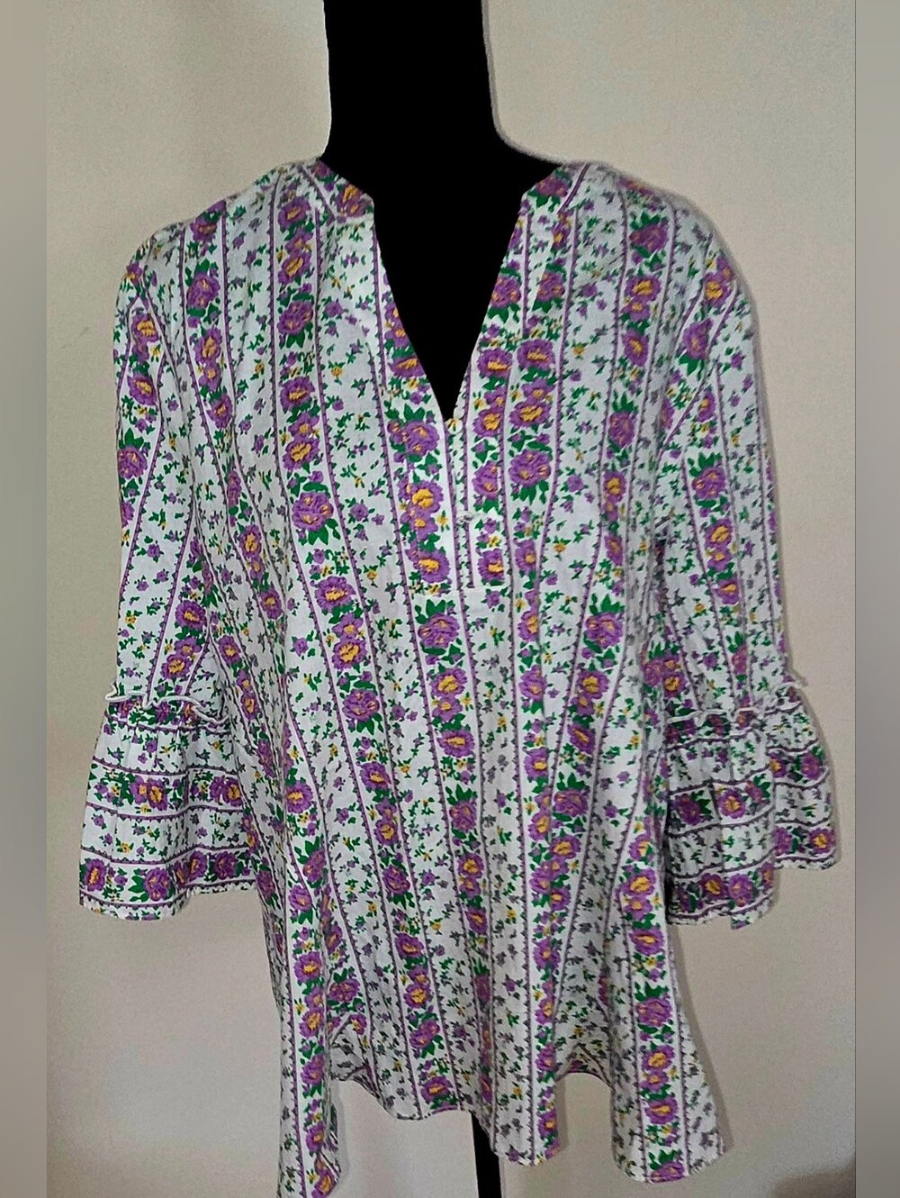 Hyacinth House white & purple vertical floral striped Top Size XL